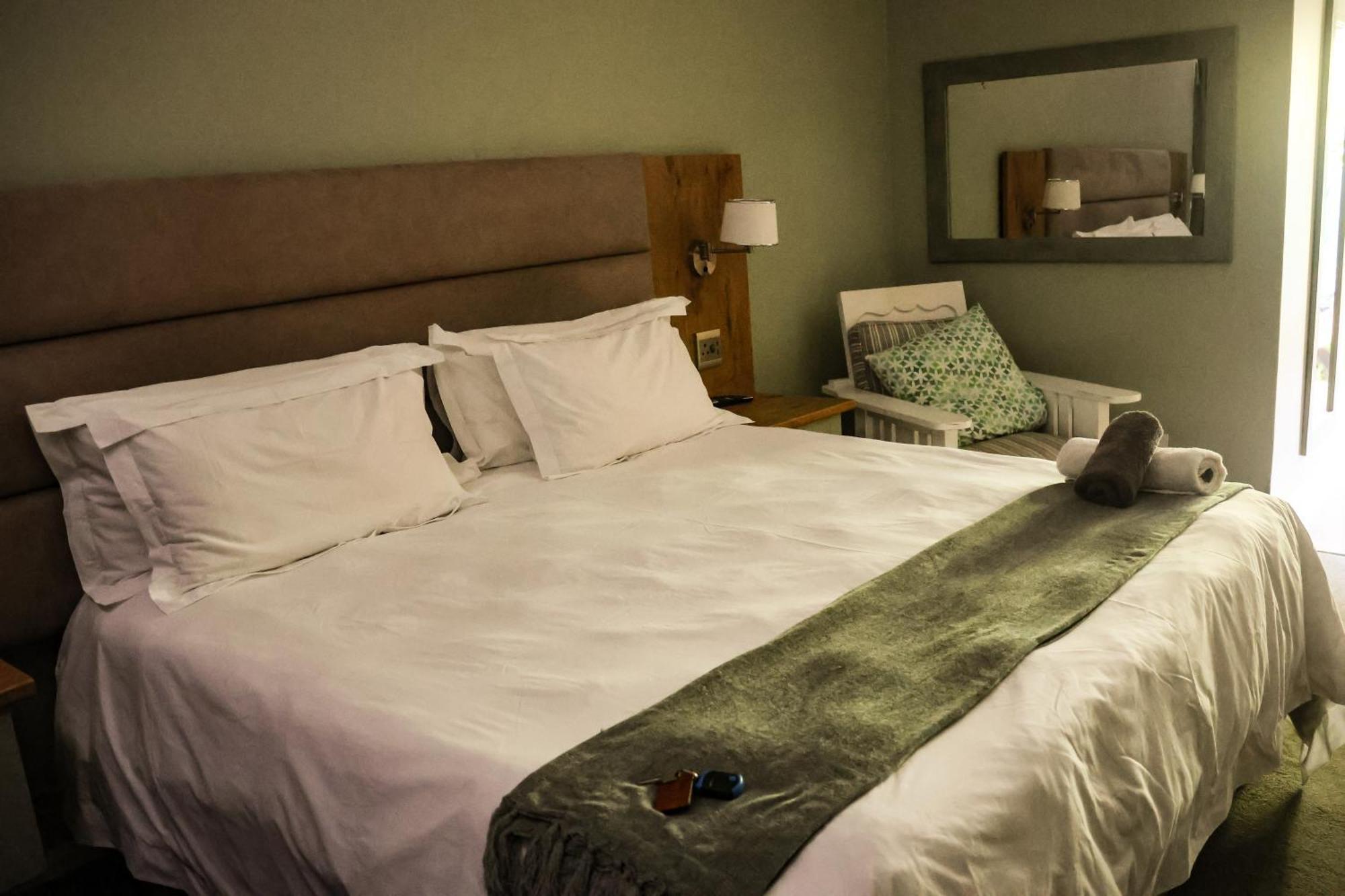 The Terrace Bed & Breakfast East London Bagian luar foto